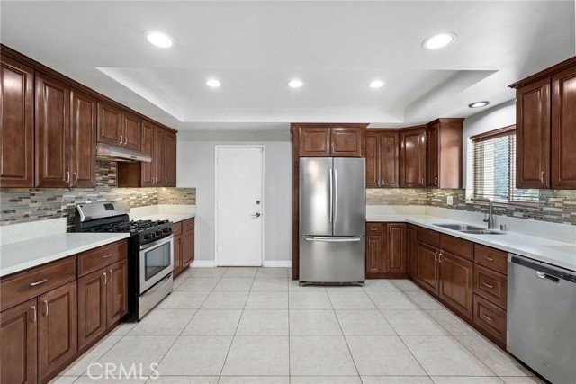 8529 Eatough Ave - Photo 2 of 8
