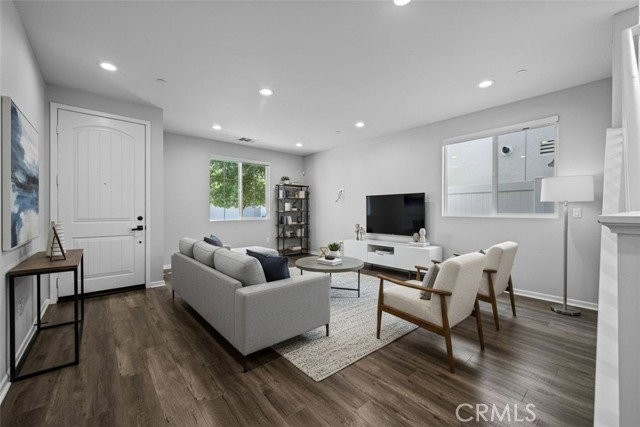 15607 W Lilli Way - Photo 4 of 7