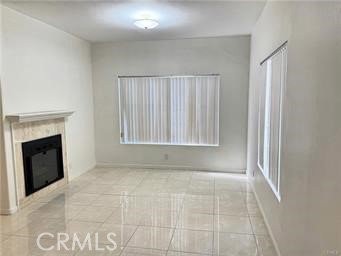 18319 Hart St #3 - Photo 5 of 8