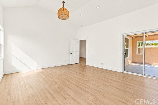 138 Pamela Rd - Photo 5 of 7
