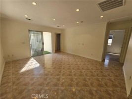 featured image of 550 Palm Dr