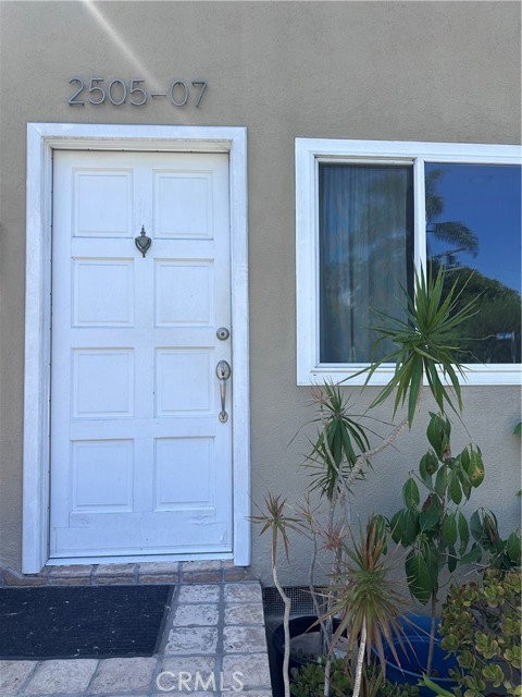 2505 Ocean Ave - Photo 3 of 8