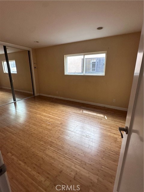 2505 Ocean Ave - Photo 4 of 8