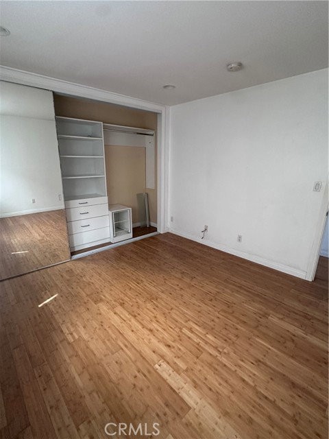 2505 Ocean Ave - Photo 6 of 8