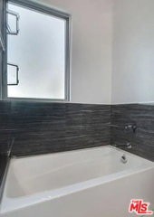 2034 Louella Ave - Photo 5 of 8