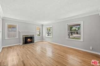 10825 Garfield Ave - Photo 3 of 8