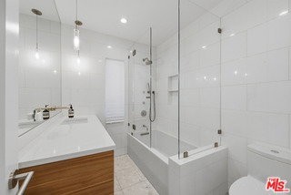 4126 Redwood Ave - Photo 7 of 8