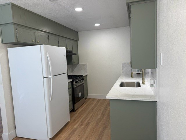 405 Dunaway Ln - Photo 4 of 12