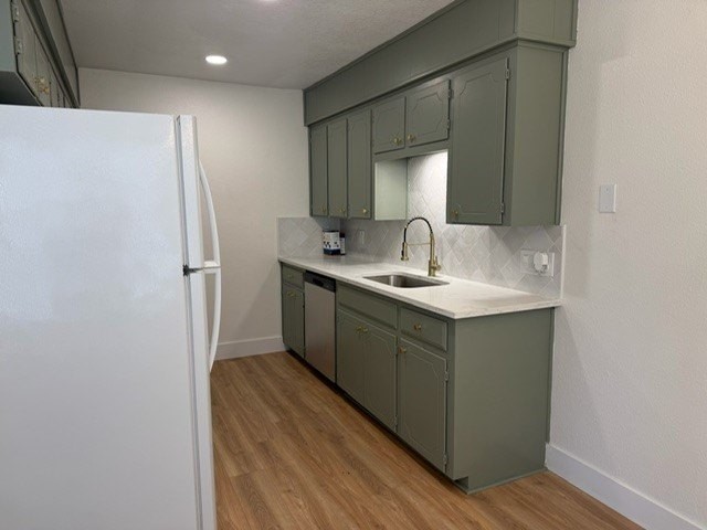405 Dunaway Ln - Photo 5 of 12