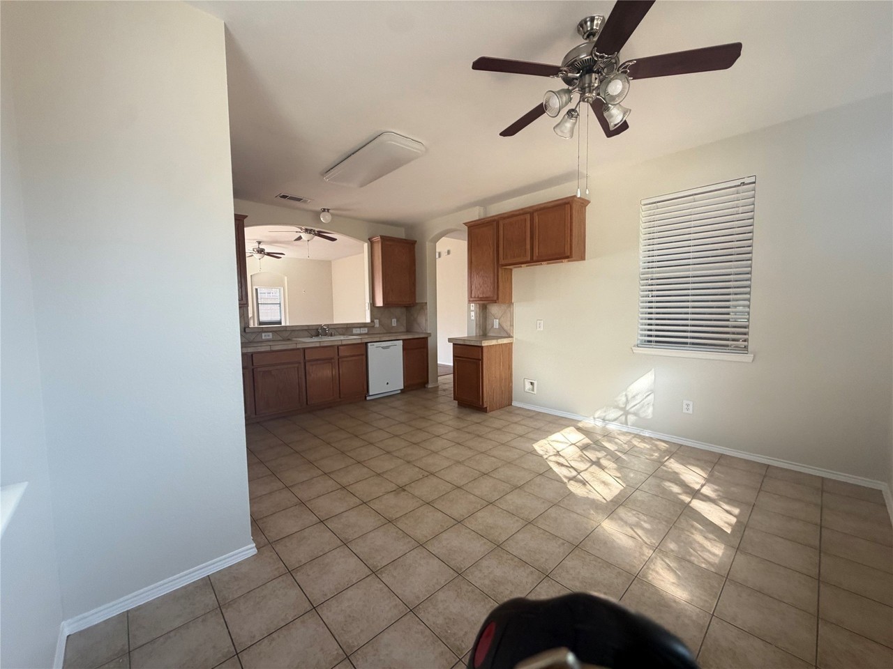 1203 Chestnut Hill Dr - Photo 6 of 19