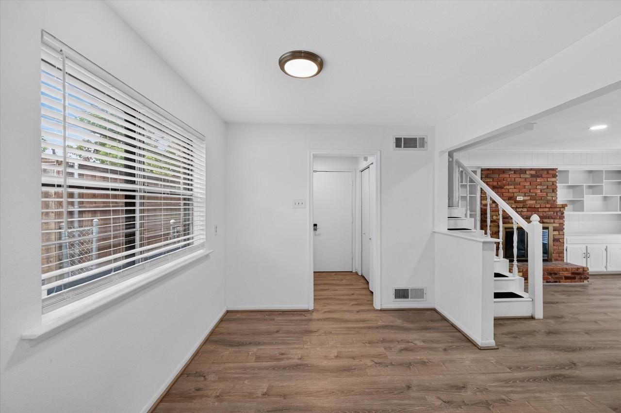 8422 Cadenza Ln - Photo 6 of 22