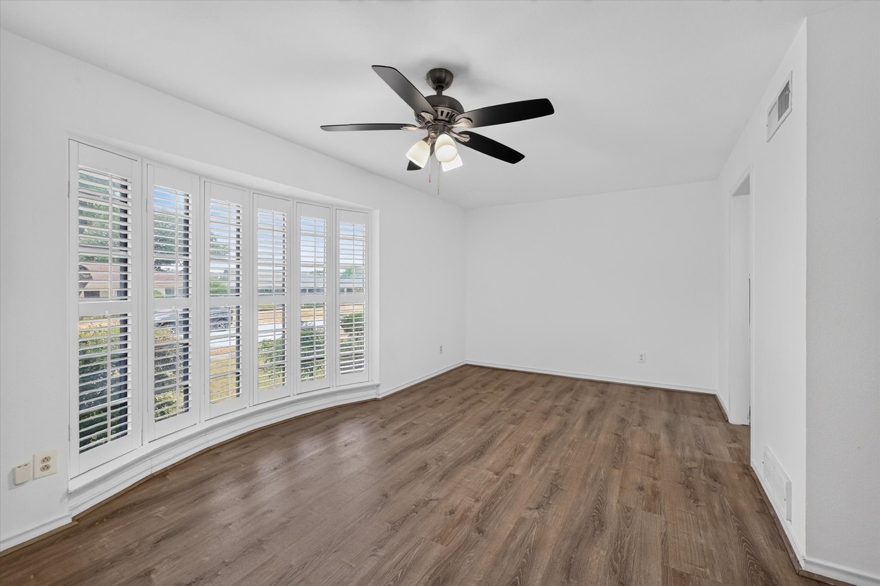 8422 Cadenza Ln - Photo 7 of 22