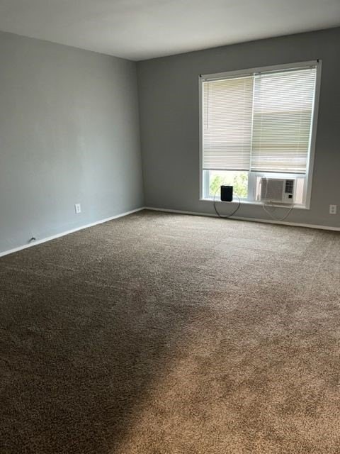 2717 S 20th St - Photo 3 of 13