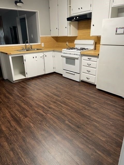 2717 S 20th St - Photo 4 of 13