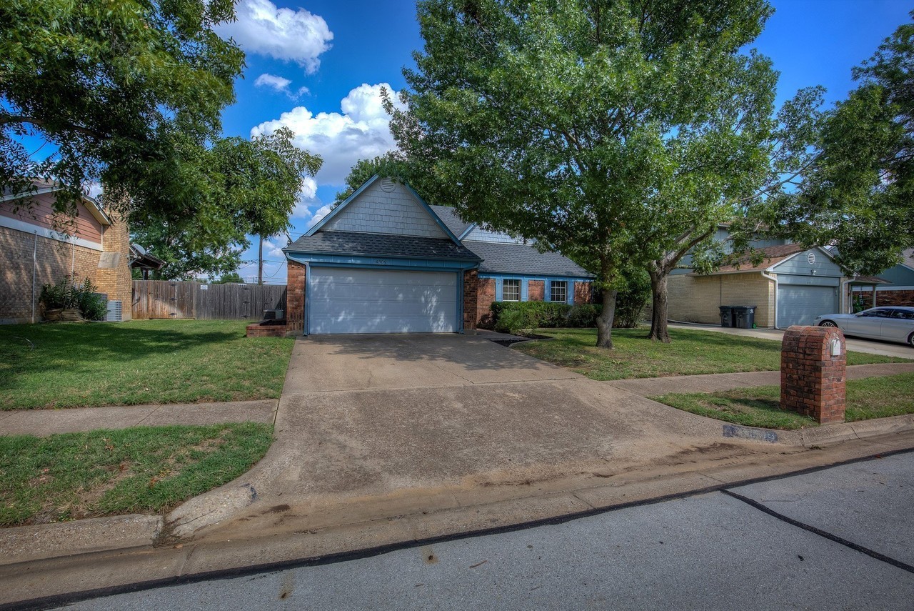 4309 Oldfield Dr - Photo 2 of 36