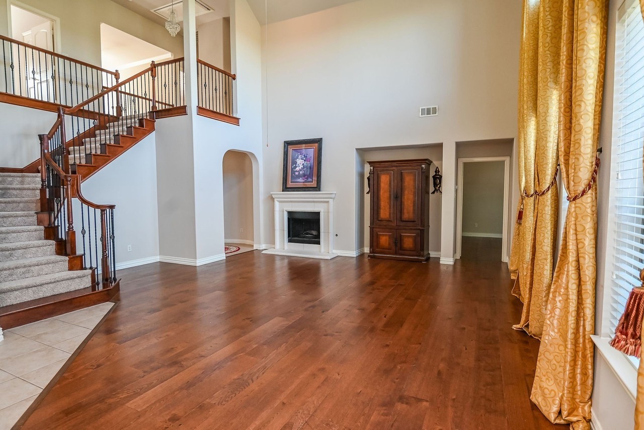 205 Edenderry Dr - Photo 5 of 38