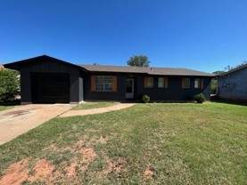 2333 Marsalis Dr - Photo 1 of 1