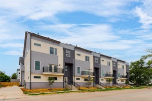 featured image of 2801 Weisenberger St #103