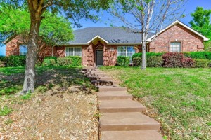 featured image of 2217 Wren Ln