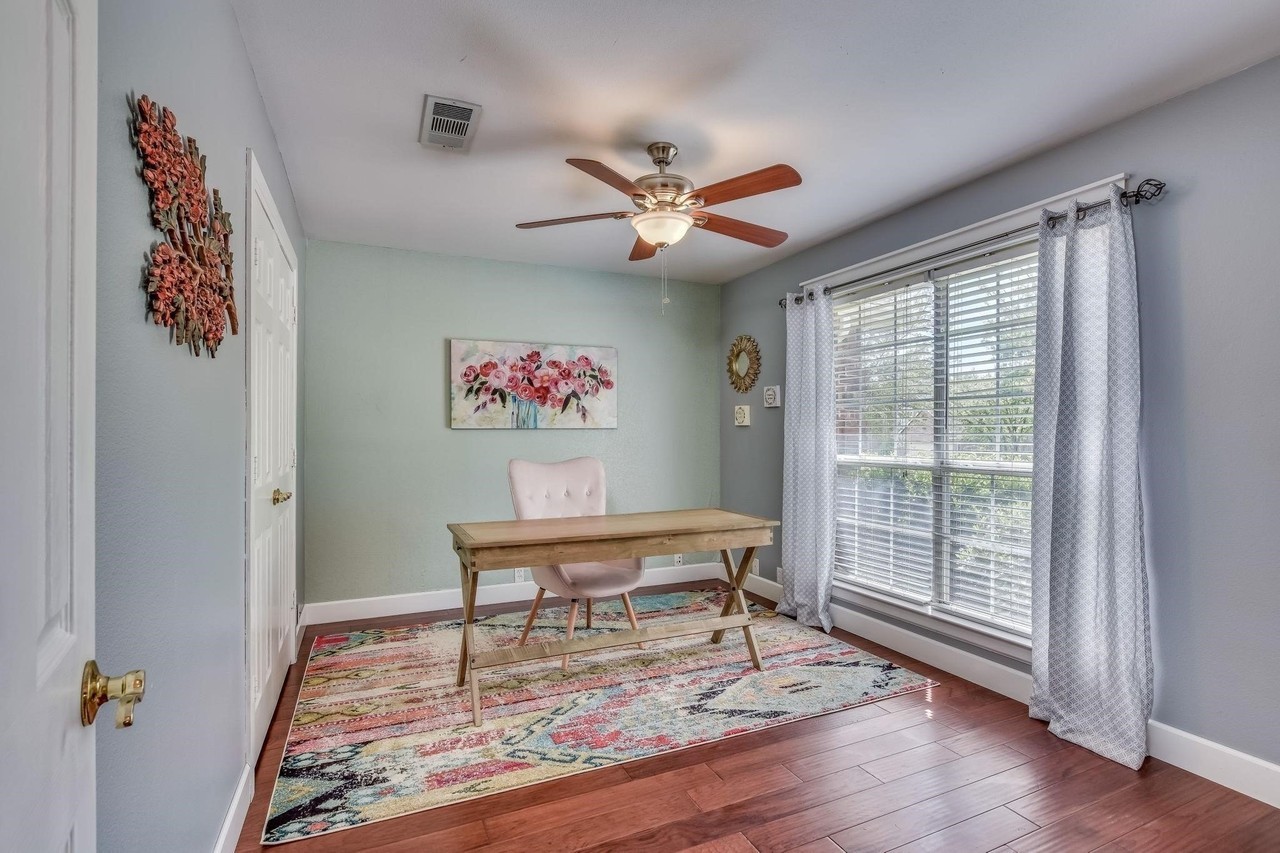 2217 Wren Ln - Photo 6 of 25