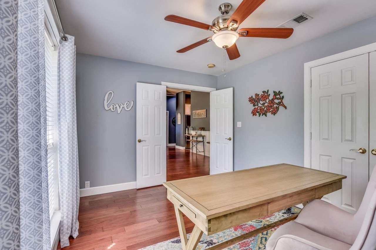 2217 Wren Ln - Photo 7 of 25