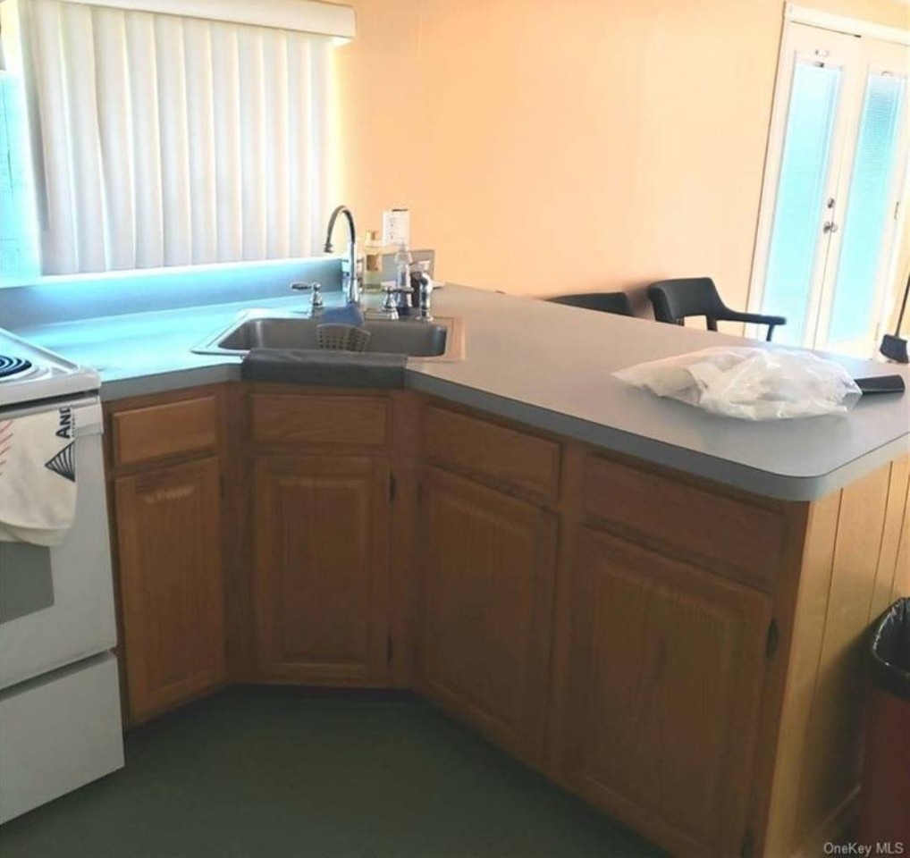 167 Old Turnpike Rd - Photo 3 of 8