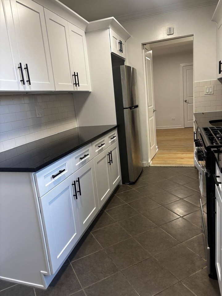 15040 71st Ave #4D - Photo 4 of 7