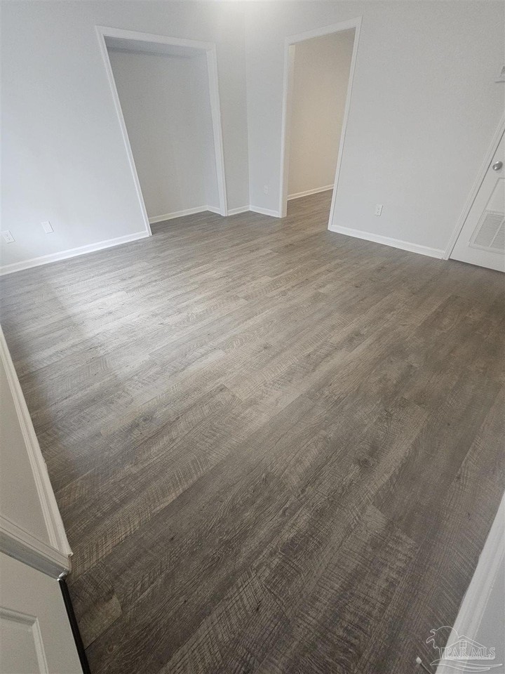 751 Tumbleweed Trl - Photo 2 of 13
