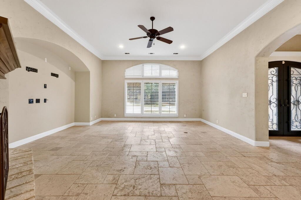 4120 Timberglen Cir - Photo 6 of 50