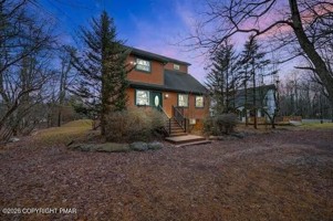 featured image of 762 Stony Mountain Rd