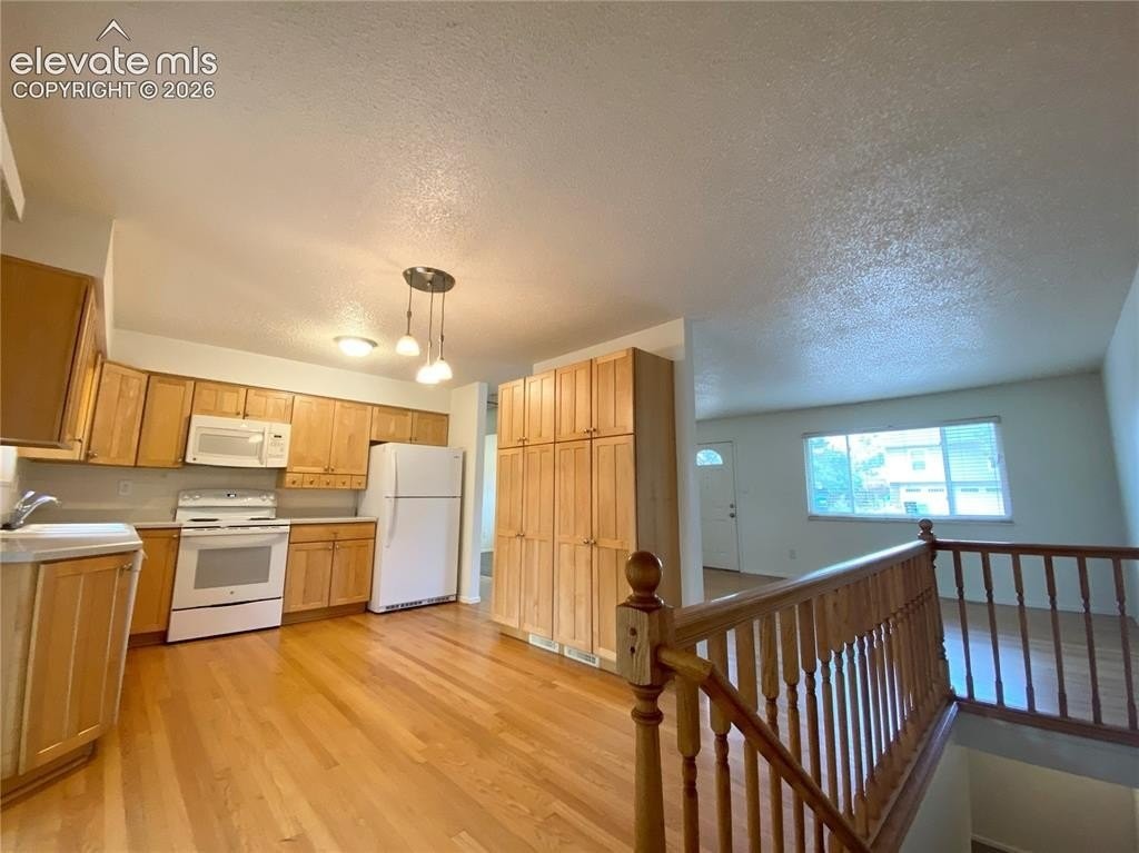 4624 Ranch Cir - Photo 6 of 24