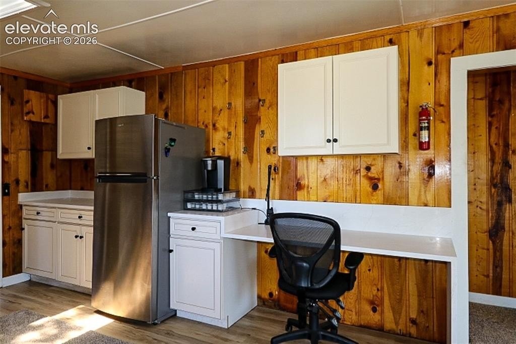 731 Midland Ct - Photo 5 of 23
