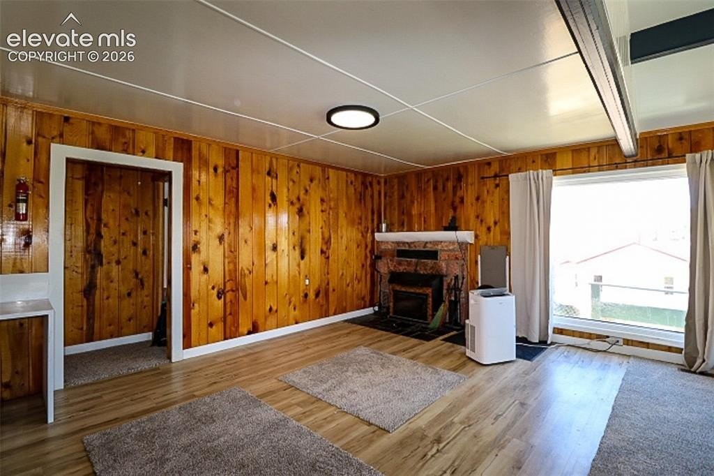 731 Midland Ct - Photo 7 of 23