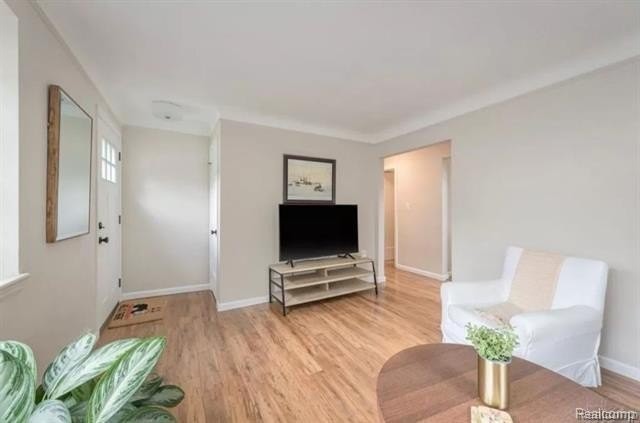 1822 Haynes St - Photo 3 of 17