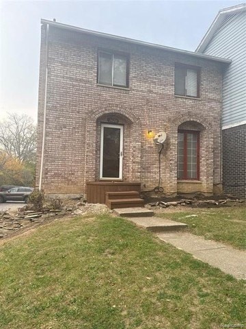 3428 River Birch Dr