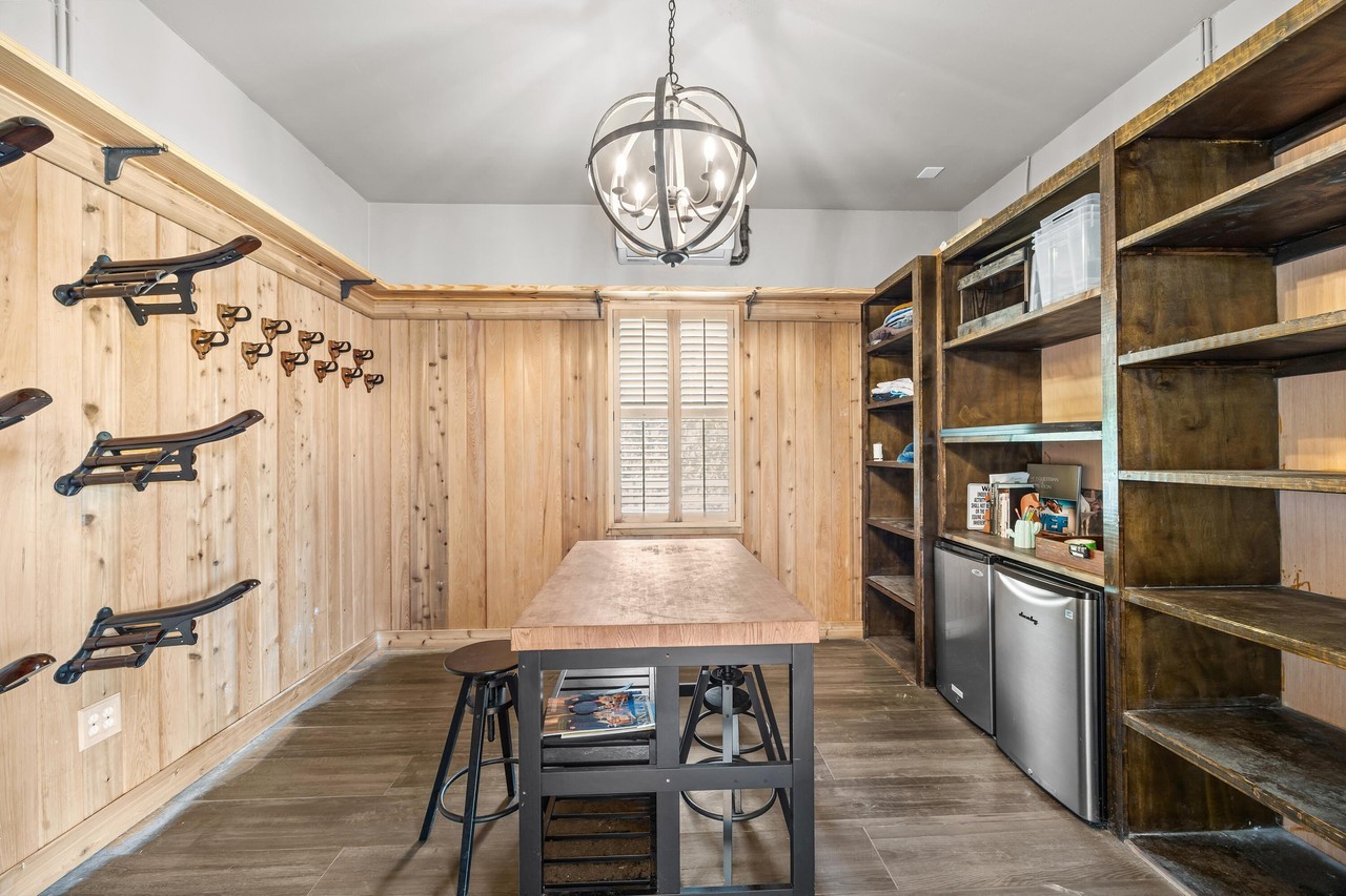 14407 Halter Rd #BARN - Photo 6 of 22