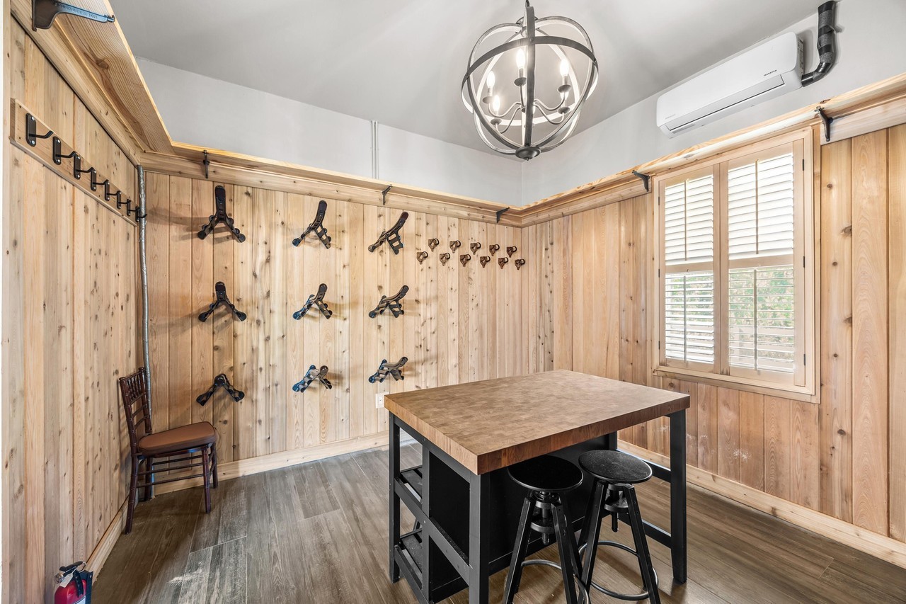 14407 Halter Rd #BARN - Photo 7 of 22