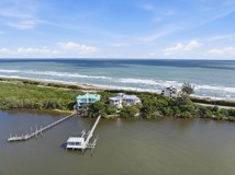 278 Se Macarthur Blvd - Photo 1 of 1