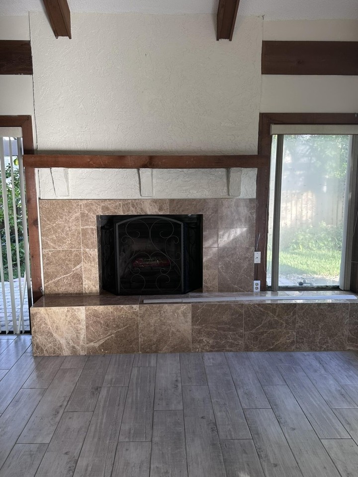 3017 Florida Blvd - Photo 3 of 30