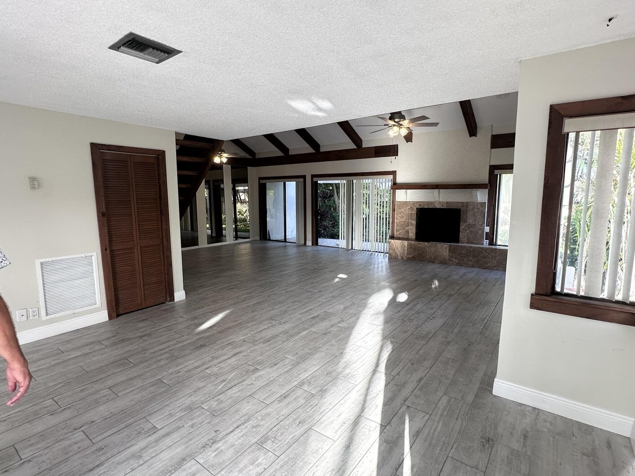 3017 Florida Blvd - Photo 5 of 30