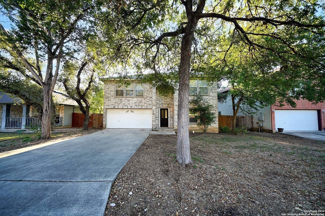 264 Victoria Pt - Photo 2 of 45