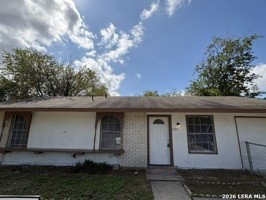 featured image of 7610 Glen Mdws