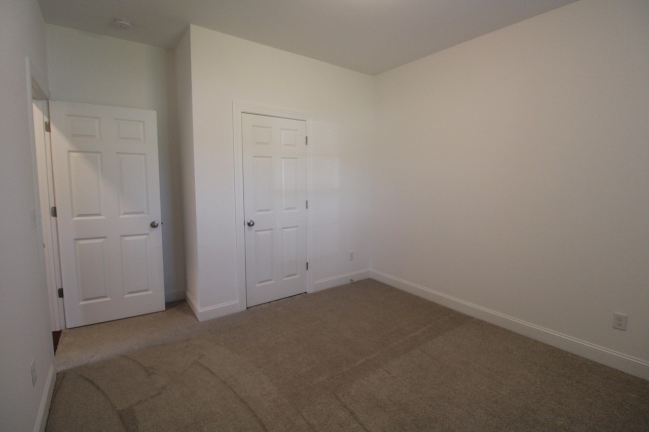 6560 Montpelier Ln - Photo 6 of 25