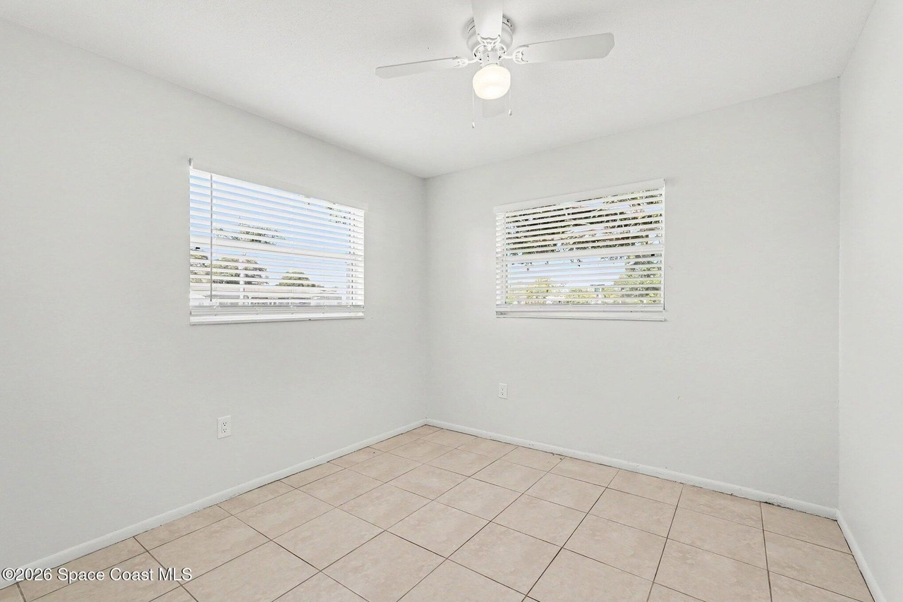 705 Renner Ave - Photo 6 of 17