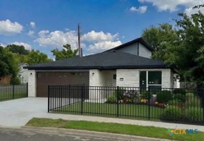 featured image of 1118 N 18th St