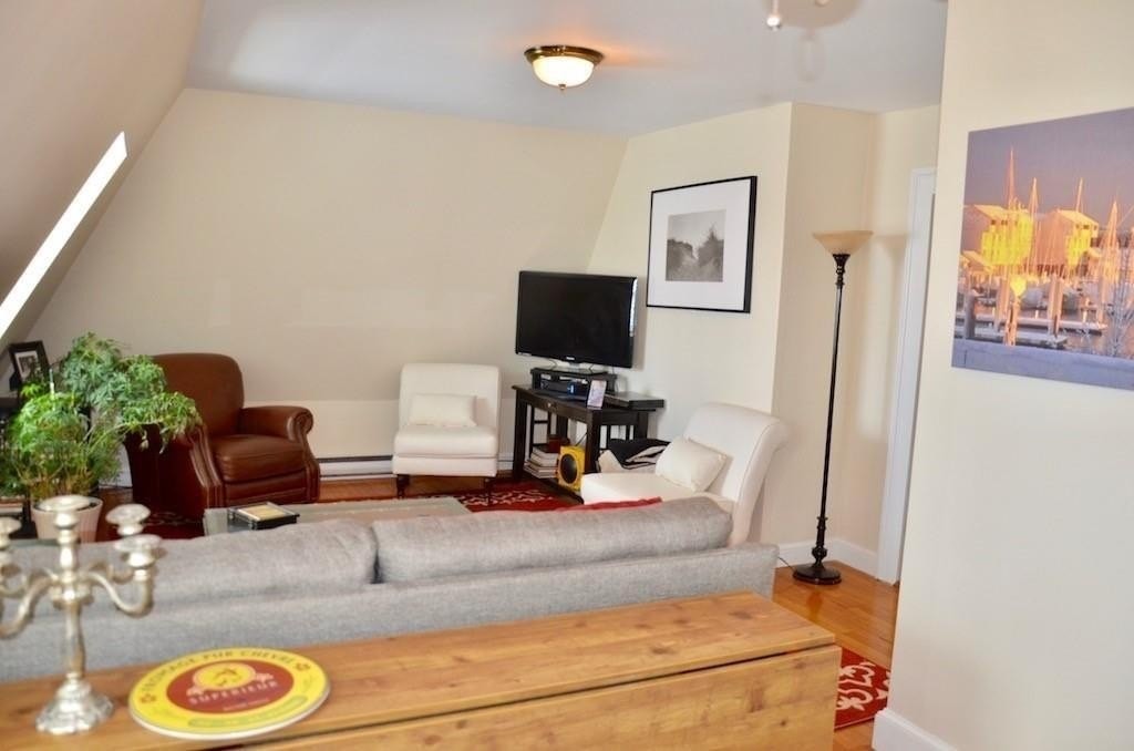 6 Ayrault St #3 - Photo 5 of 13
