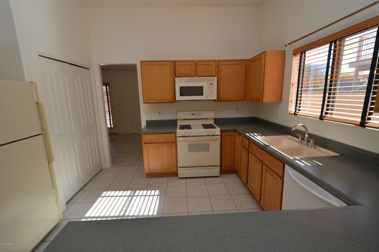 9653 E Paseo Del Tornasol - Photo 2 of 14