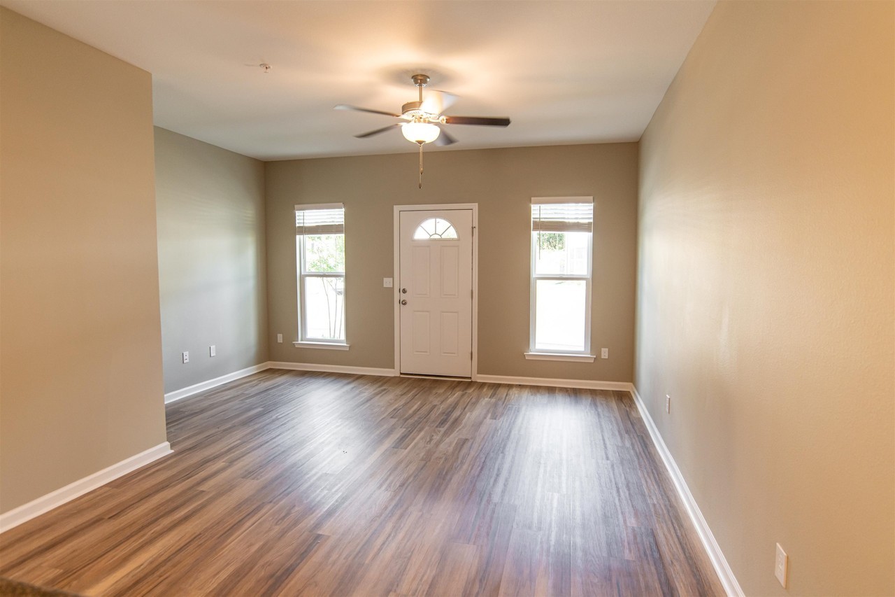 2194 Del Carmel Way - Photo 5 of 26