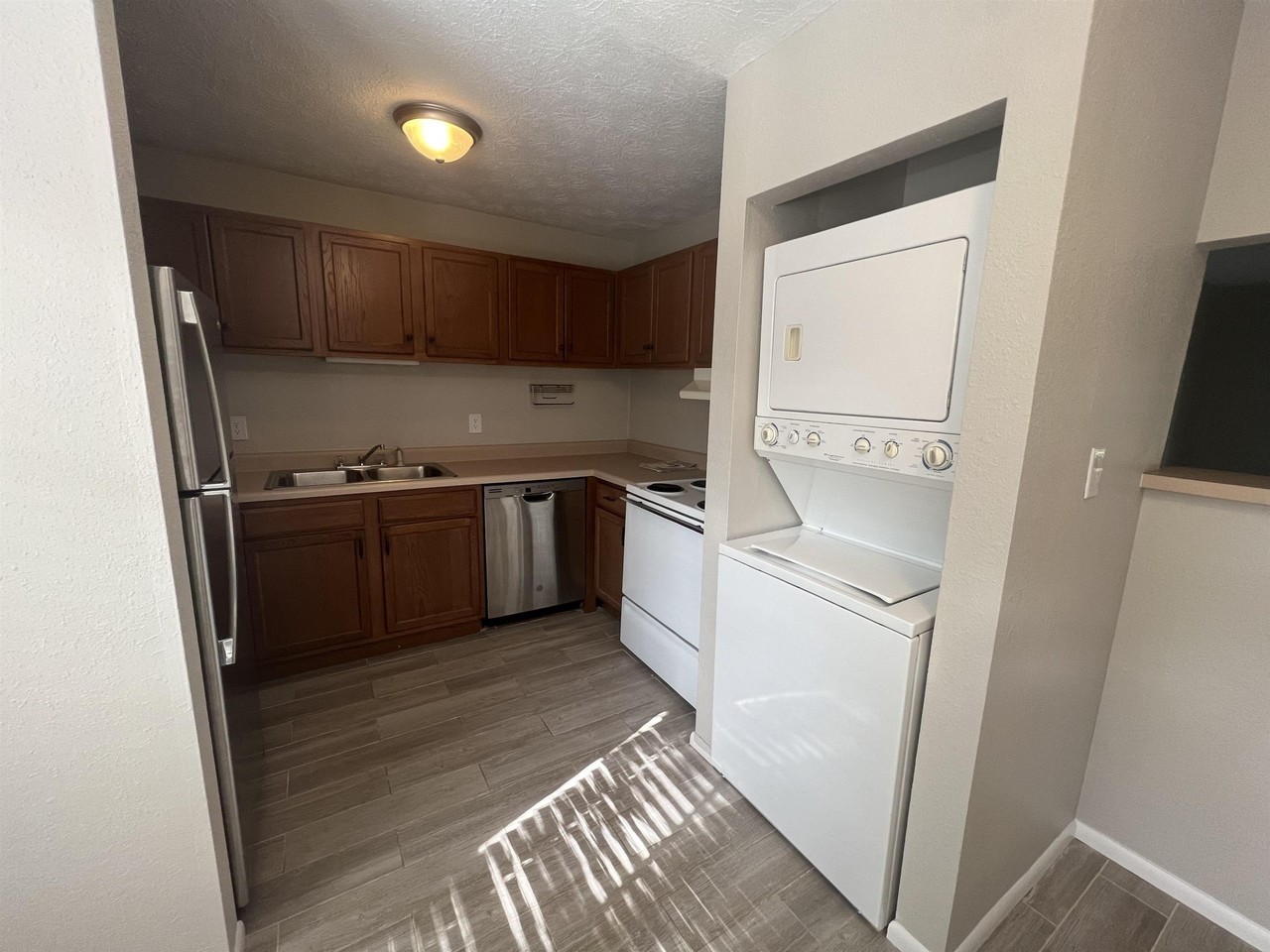 2020 Continental Ave #151 - Photo 4 of 12