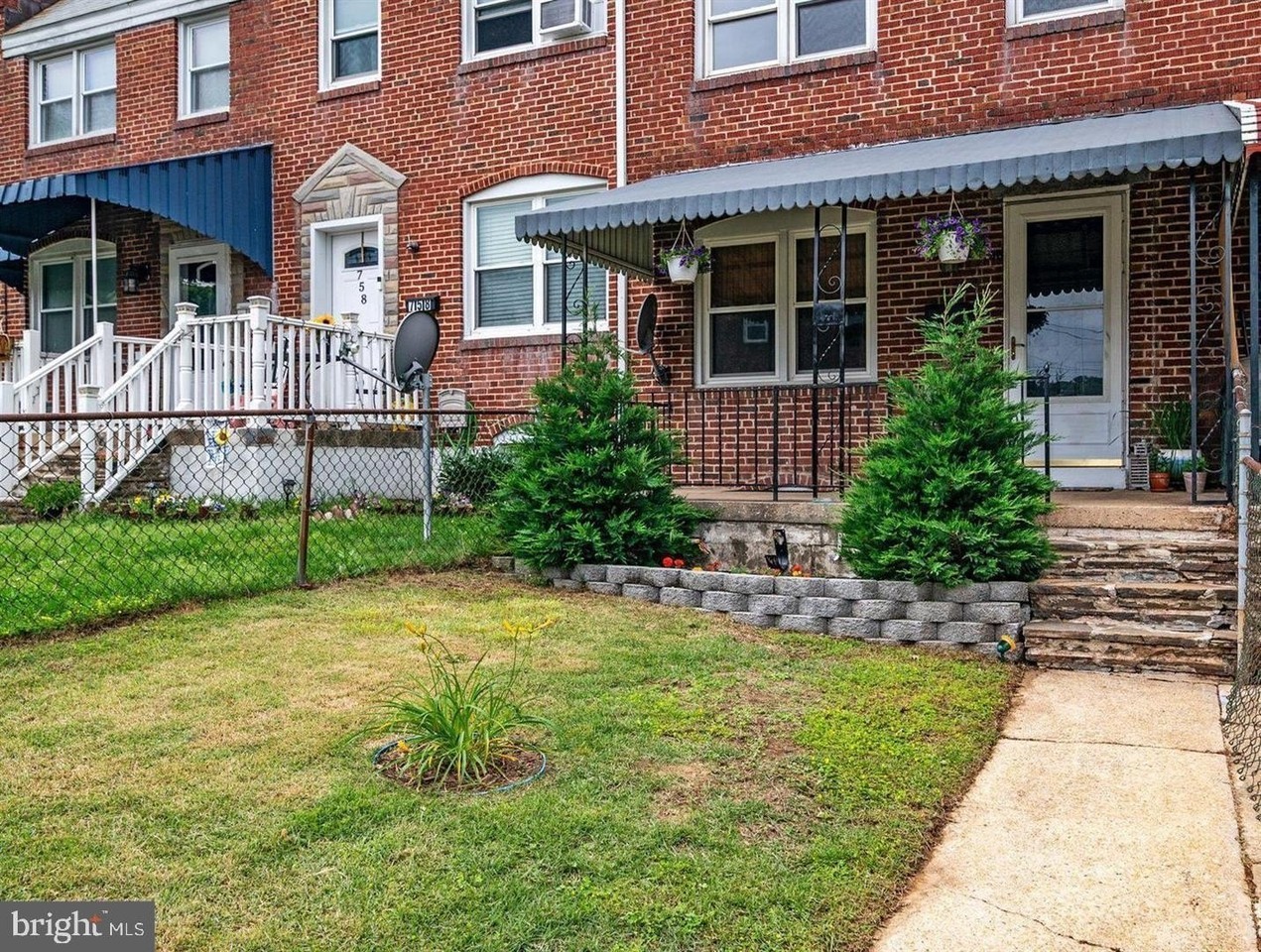 756 Old Riverside Rd - Photo 2 of 30